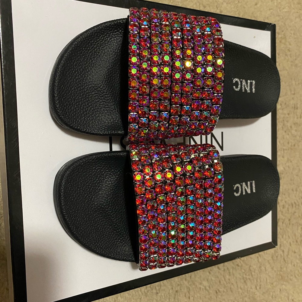 Multi color slides